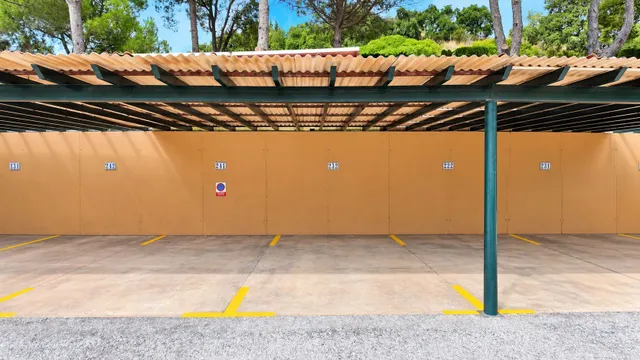 Piso con vistas al mar y terraza en Urbanización El Vicario, La Mairena (Ojén) — 27