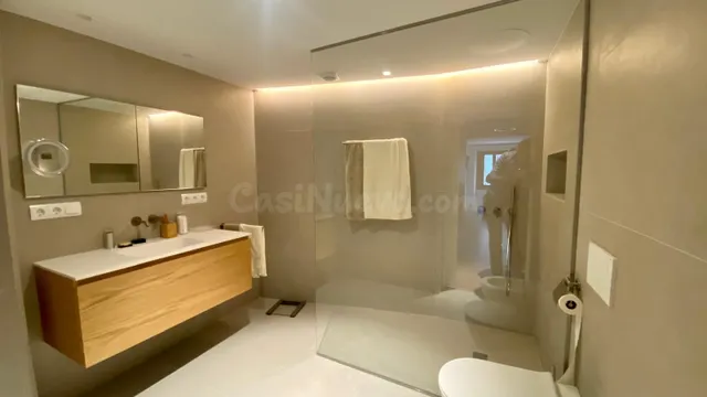 Piso 3 habitaciones 144m² en alquiler - El Mercat — 13