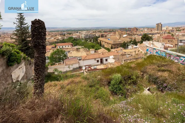 Impresionante proyecto, enclavado en una de las zonas mas exclusivas de Granada. — 34