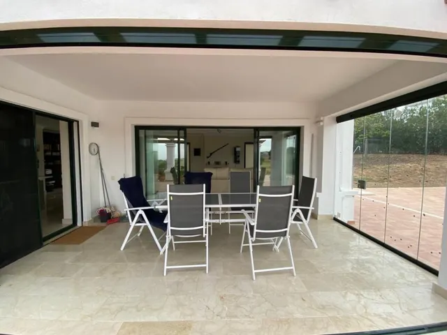 VILLA DE LUJO EN EL CAMPO DE GOLF — 37