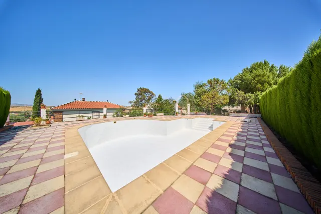Impresionante chalet de 4 habitaciones con piscina de 86 m3 totalmente despejada — 19