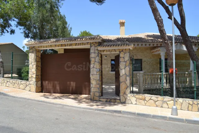 Villa de Lujo 5 habitaciones 340m² en venta - Campoamor - foto 5