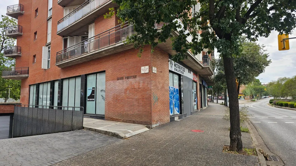 LOCAL COMERCIAL EN GIRONA - ZONA PERÍCOT