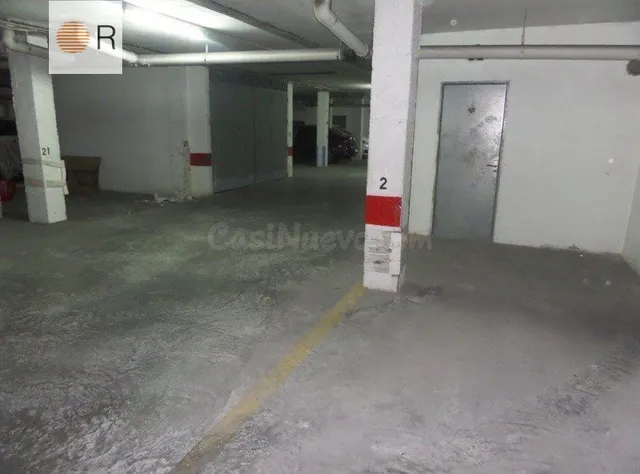 PARKING CON TRASTERO CERRADO Y POSIBILIDA DE CERRAR TODA LA 
