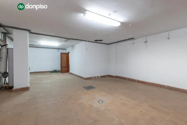 Exclusiva vivienda con piscina en la zona del Serrallo con piscina comunitaria — 49