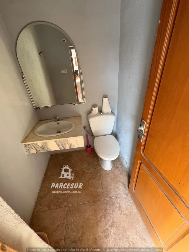 Finca de 1.250 m2 con 2 casas independientes y piscina — 42