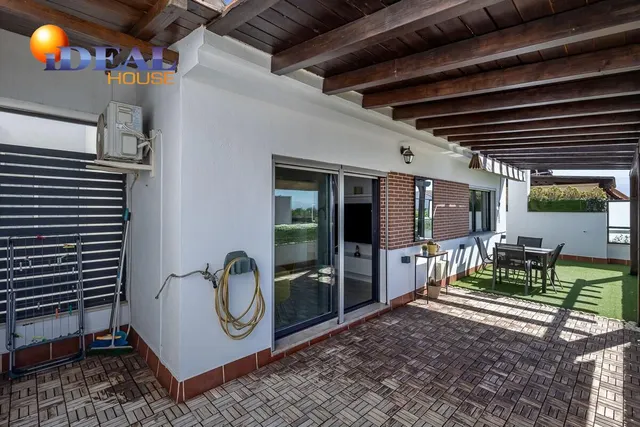 Piso con terraza en Albolote — 8