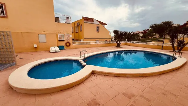 Apartamento 3 habitaciones 79m² en venta - Las Filipinas — 49