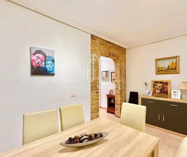 VIVIENDA CON MÁS DE 200m2 EN BURRIANA - foto 3