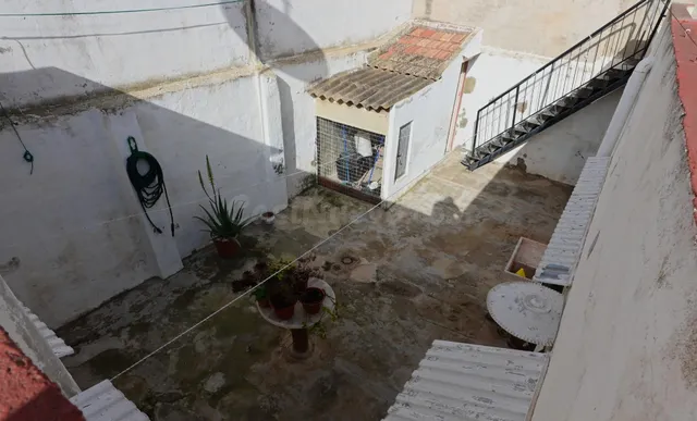 Se vende planta baja de 3 habitaciones y un aseo en el centr - foto 5