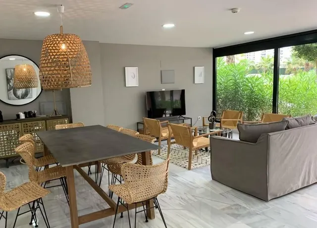 8ª Planta en Galatea: Exclusiva Urbanización en Playa de San Juan — 8