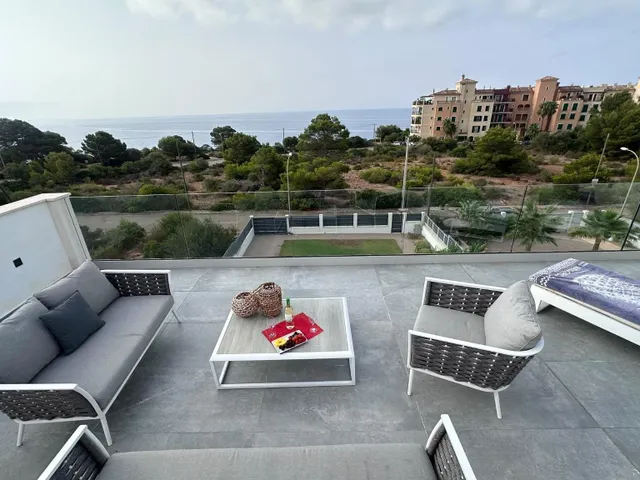 Villa moderna con piscina privada y vistas al mar en Vallgornera — 7