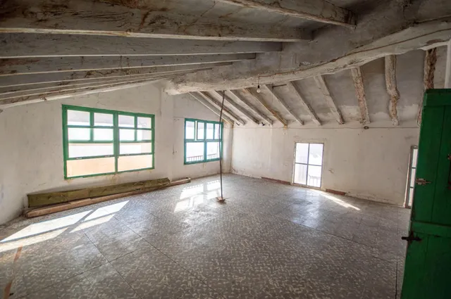 Casa independiente en calle Mayor 268 m2 en el corazón del casco antiguo de Petrer — 13