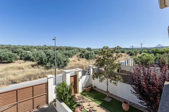 Preciosa casa en cortijo del aire — 28