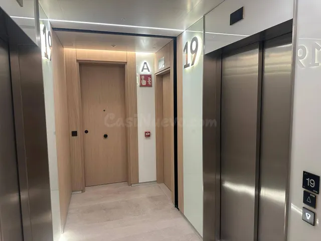 Exclusivo Apartamento de Lujo de 4 Dormitorios en Málaga Towers Vision | Vistas Infinitas al Mar Mediterráneo, Primera Linea de Playa — 44