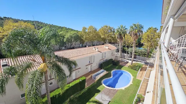 Apartamento totalmente reformado en Port d'Aro, a 250 metros - foto 2