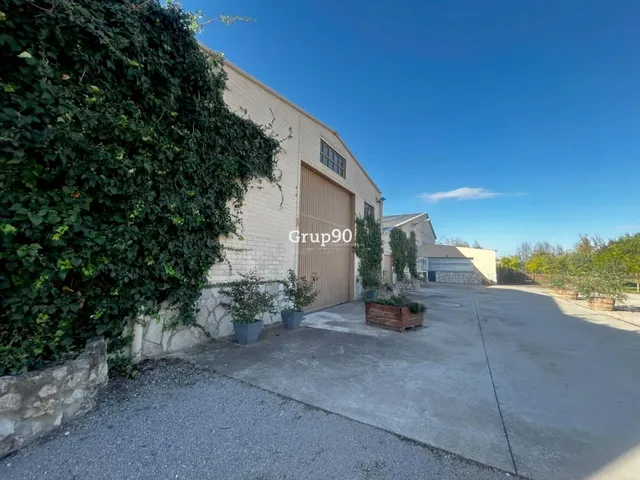 ? FINCA EN VENTA EN PUIGVERD DE LLEIDA  Un espacio excepcional con infinitas posibilidades, a solo 10 minutos de Lleida — 2