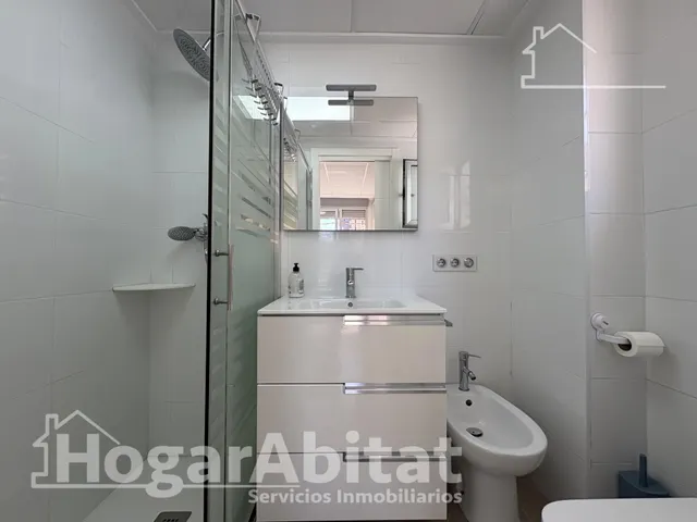 ¡REFORMADO! EXTERIOR CON ACCESO AL MAR, TERRAZA Y GARAJE — 27
