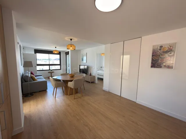 ÁTICO A ESTRENAR CON SOLÁRIUM EN PAU8 – VILLAMARTÍN - foto 5