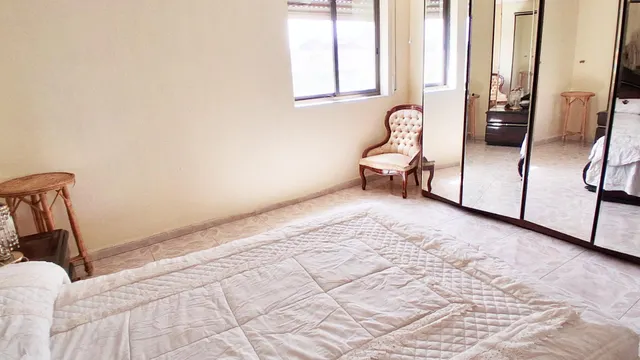 Urbis te ofrece una casa en venta en Puente Ladrillo-Toreses, Salamanca. — 24