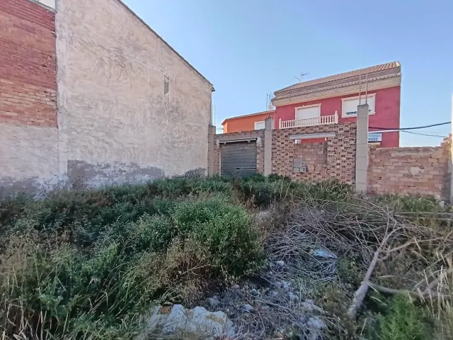 Solar en Venta junto a Calle Mula – Ideal para Tu Futuro Hogar — 4