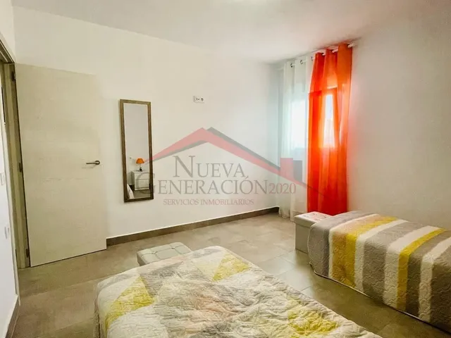 PISO EN DOS APARTAMENTOS INDEPENDIENTES — 19