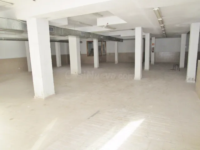 Local comercial 370m² en venta - Alcobendas Centro - foto 2