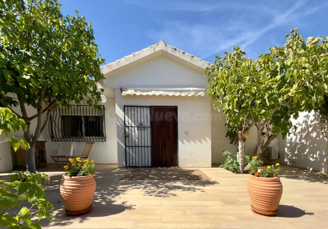 CHALET INDEPENDIENTE CON 3.500 M2 DE PARCELA, PISCINA, VIVIENDA DE INVITADOS Y PISTA DEPORTIVA EN LOS TABLAZOS — 4
