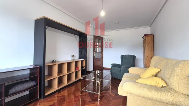 ESPECIAL EMPRESAS Y ESTUDIANTES !! AMPLIO PISO EN LA ZONA DE - foto 4