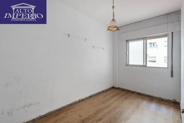Piso de 3 dormitorios con terraza en plena zona Fontiveros — 14