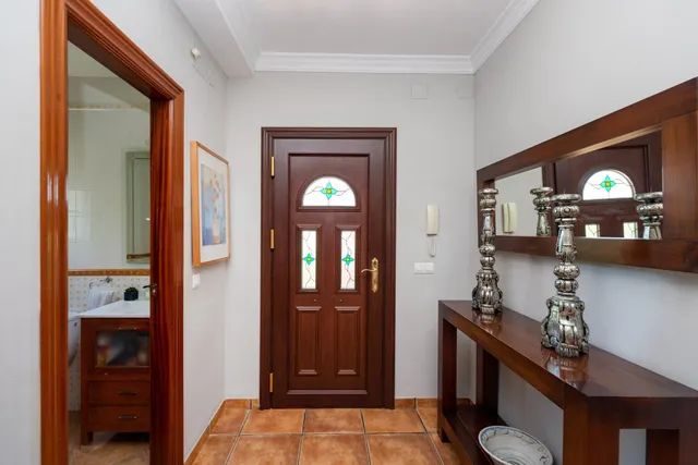 Preciosa Casa Pareada en Urbanización El Ventorrilo (Vegas del Genil) — 24