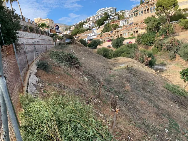 7 parcelas urbanas UAS-2 en Torreblanca Fuengirola para villas — 2