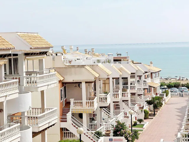 Apartamento muy cerca del mar — 26