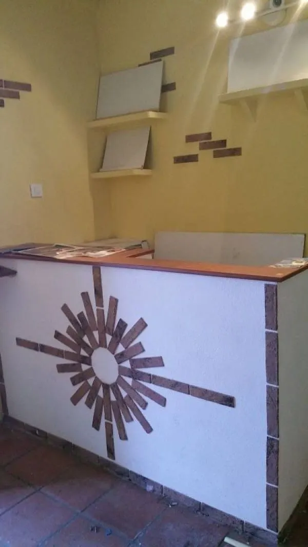 VENTA DE FABULOSO LOCAL COMERCIAL EN EL CASCO ANTIGUO — 2