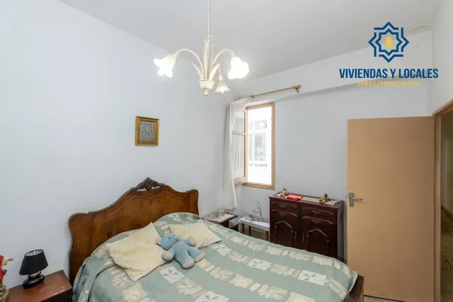 Piso para reformar junto a Plaza Einstein – 3 dormitorios y vistas despejadas — 11