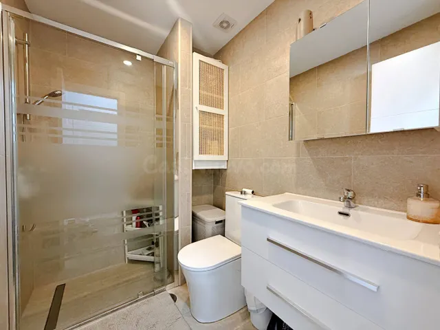 APARTAMENTO CON 3 DORMITORIOS EN EL CORAZÓN DE NERJA — 11