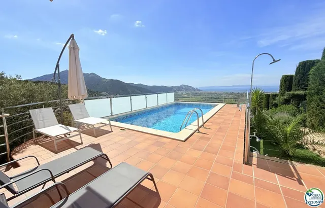 VILLA PANORÁMICA CON VISTAS AL MAR, PISCINA PRIVADA Y GRAN J - foto 2