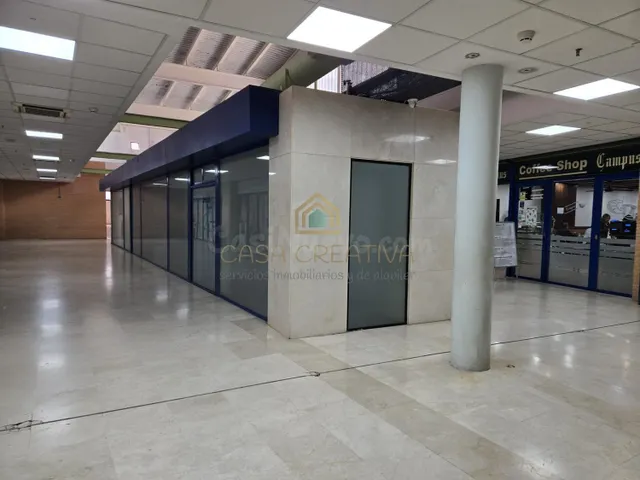 Local comercial 31m² en alquiler - Ciutat Universitaria - Un - foto 5