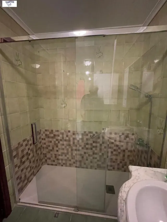 PISO SIN MUEBLES CON GARAJE Y TRASTERO — 13
