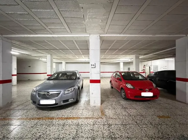 Garaje 32m² en venta - Estacion de autobuses — 3