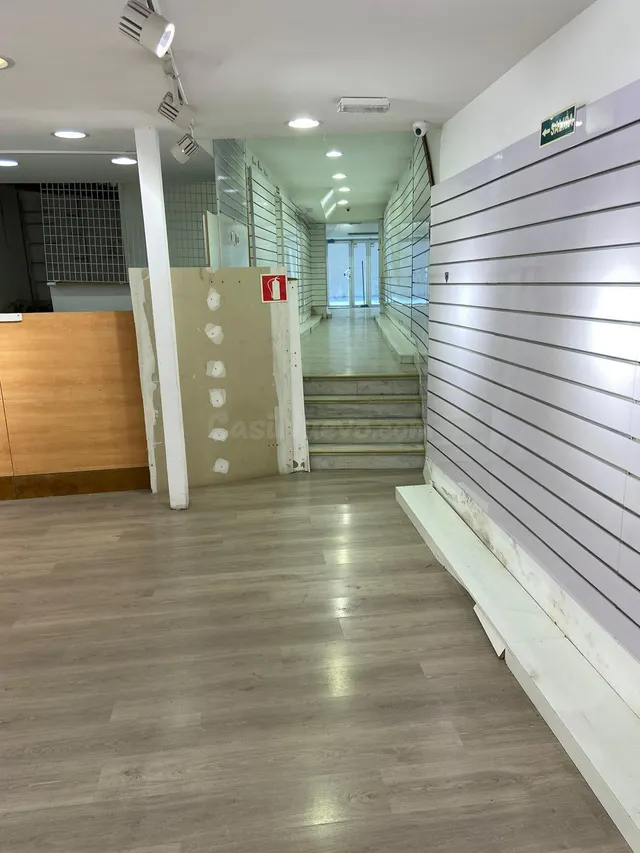 DISPONIBLE LOCAL EN VENTA Y ALQUILER EN PALENCIA - foto 5