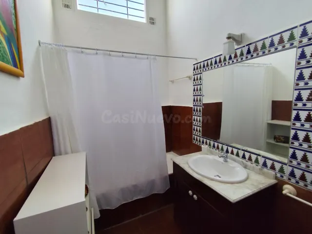 SE ALQUILA CASA EN RECINTO PRIVADO CON PISINA COMPARTIDA — 9
