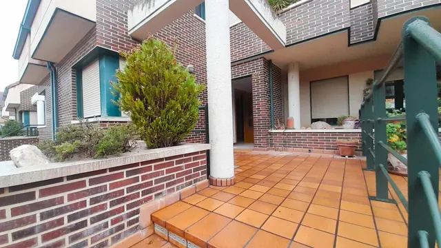 CHALET EN VENTA EN PAULA LÓPEZ-COVARESA — 4
