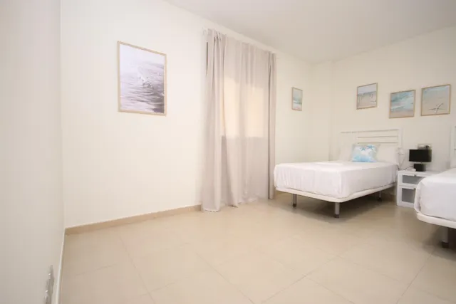 Piso en venta en Avenida de la Mojarra Punta del Moral — 16