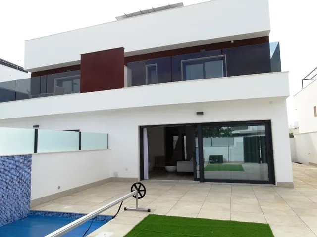 Adosado 3 habitaciones 116m² en venta - Zona Pueblo — 44