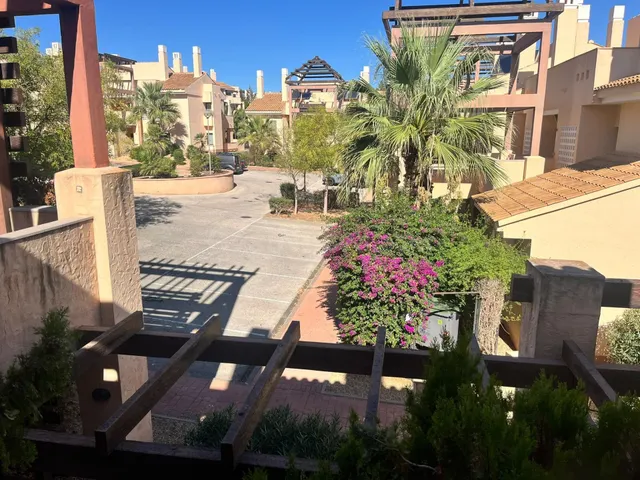 APARTAMENTO EN PRIMERA PLANTA CON VISTAS A LA PISCINA – HACI - foto 5