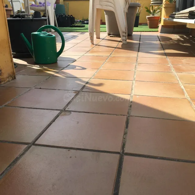 Casa en la mejor zona del barrio!!! - foto 4