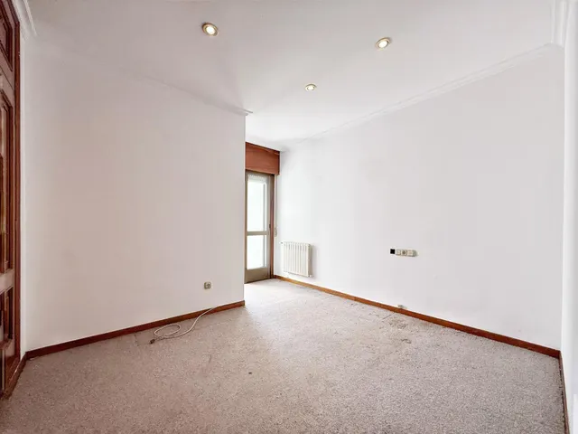 ESPACIO, LUZ NATURAL Y TODO EL POTENCIAL EN PLENO CENTRO. — 16