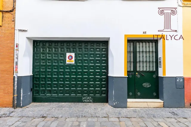 Piso de dos dormitorios, con ascensor y trastero (garaje opcional), en calle Pozo — 39
