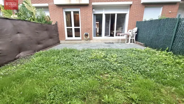 Amplio Bajo con Jardín en Boo de Piélagos.